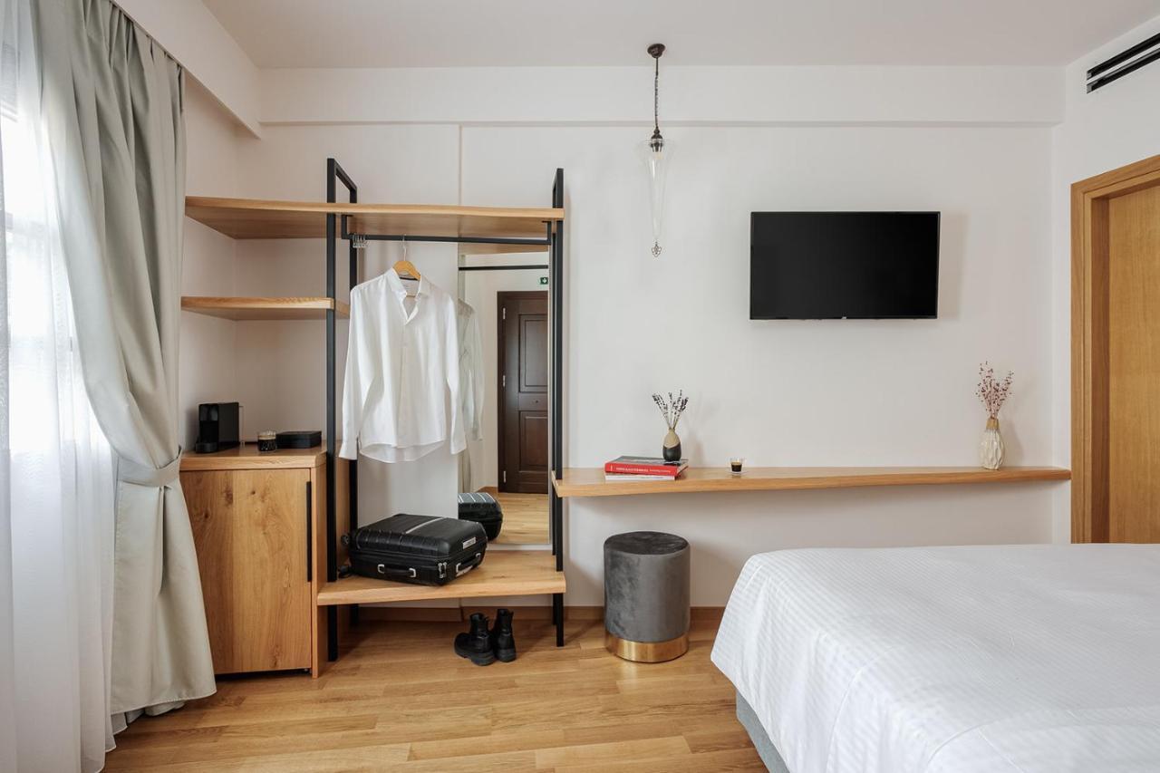 Petrou Suites Ioannina Exterior foto
